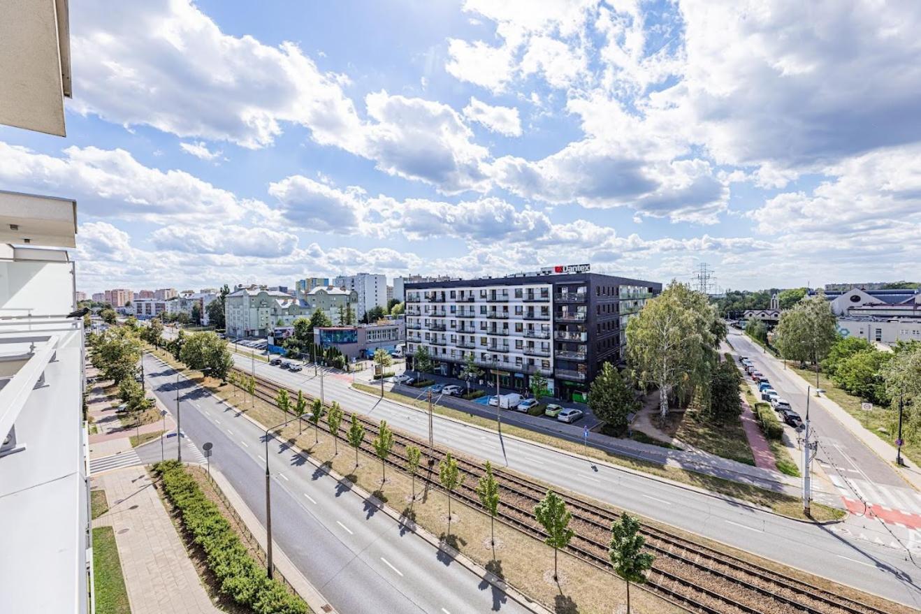 Fajny Apartament Z Parkingiem, Obok Metra. Варшава Екстер'єр фото