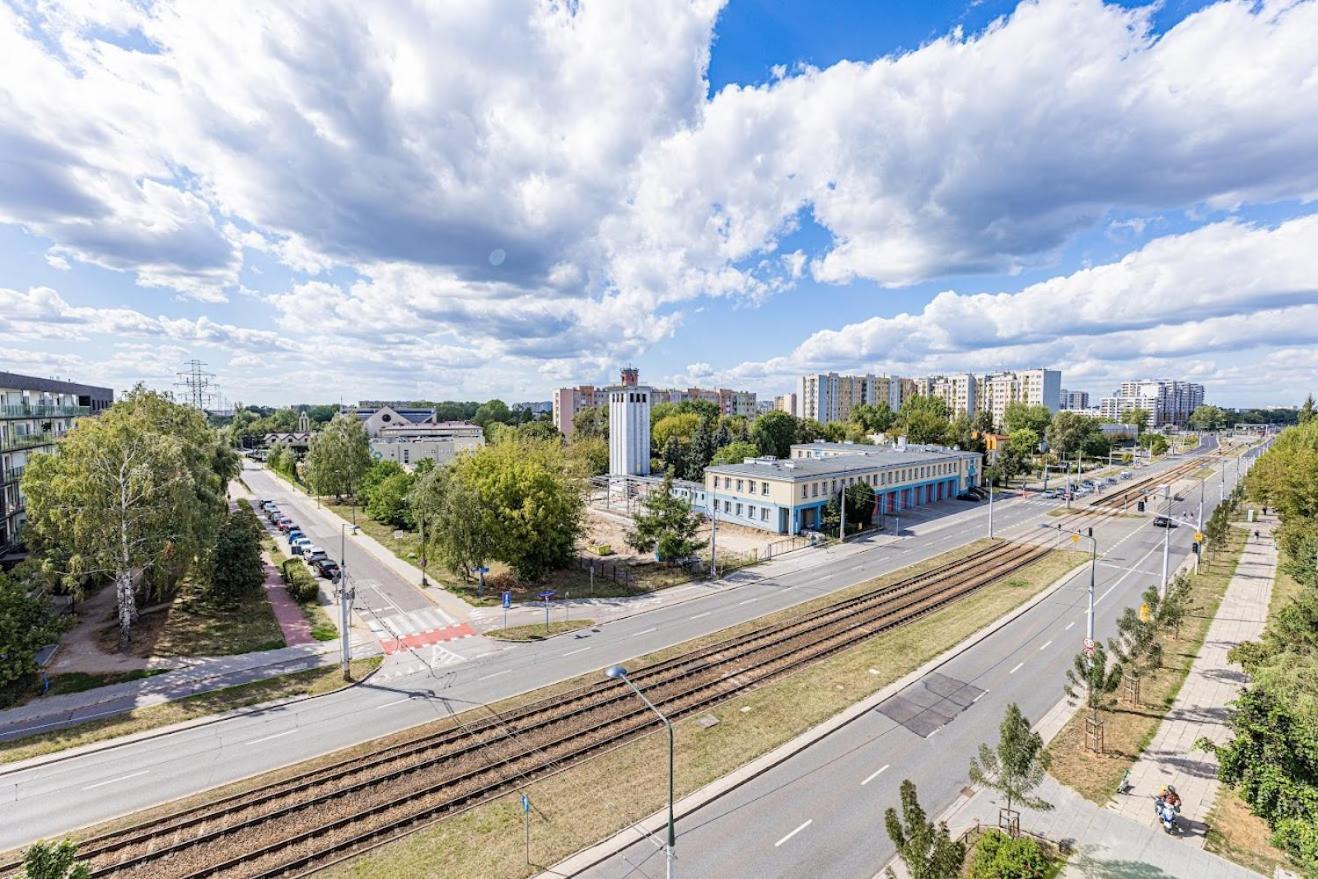 Fajny Apartament Z Parkingiem, Obok Metra. Варшава Екстер'єр фото